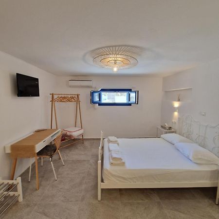 Anamnisi Studio Αδάμας Εξωτερικό φωτογραφία